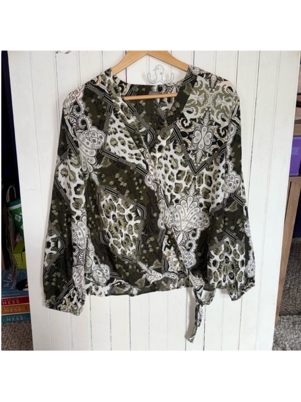 SoHo Jeans (New York & Company) Blouse Green White Size XL